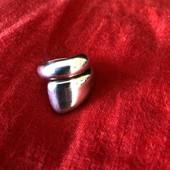 Sterling Silver wrap style ring with adjustment - Picture 3 of 3
